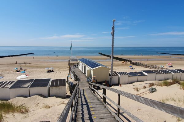 Strand Ausblick Westkapelle von der Düne aus.